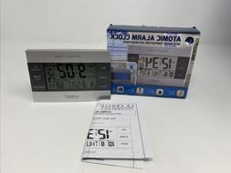 La Crosse Technology 617-1280 Atomic Digital Alarm Clock, Si