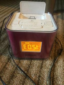 Audiovox Venturer CR8030iE5 Dual Alarm Clock, AM/FM Radio / 